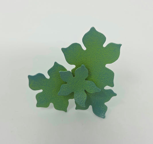 Brooch by Margret Jacobs