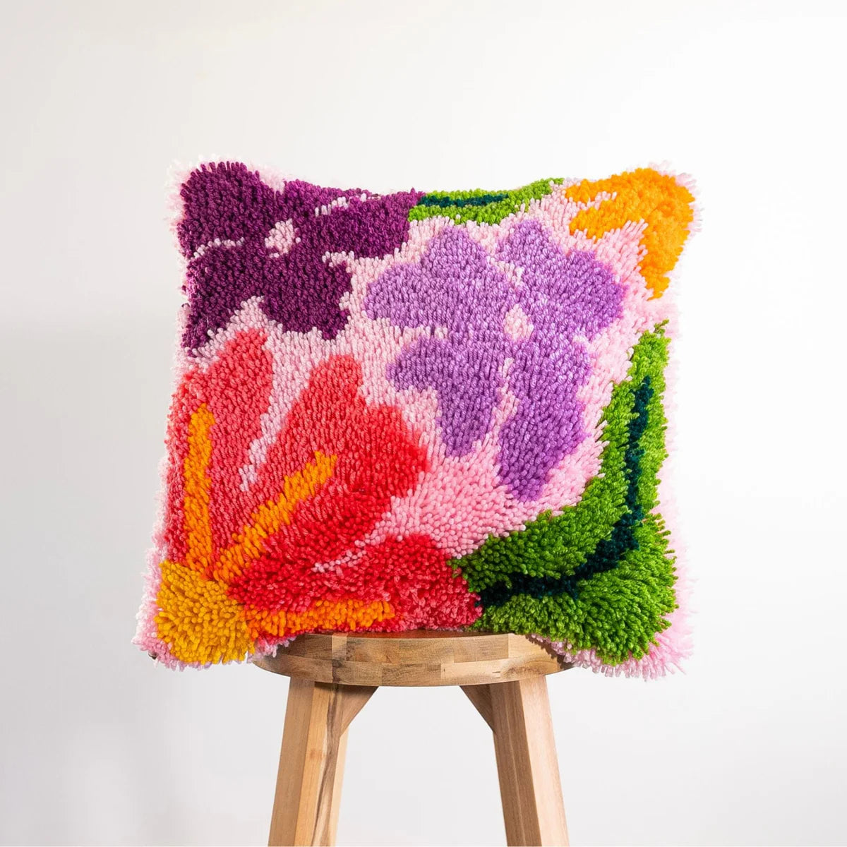 Craft Club Latch Hook Cushion Kit